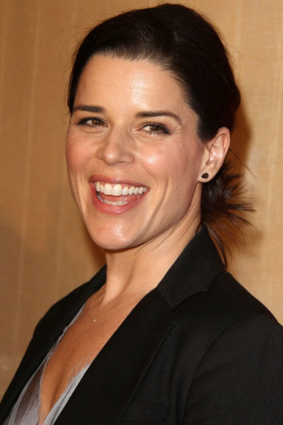 Нив Кэмпбелл