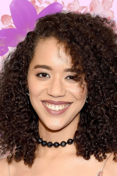 Джасмин Савой Браун