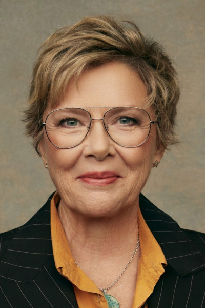 Аннетт Бенинг